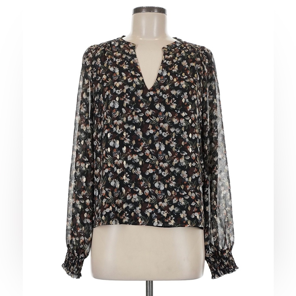 Evereve Black Floral V-Neck Blouse